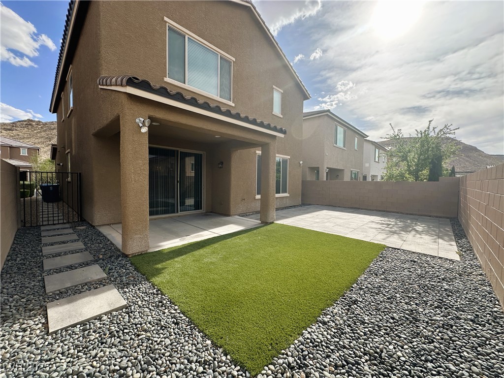 9616 Arbor Rose Court