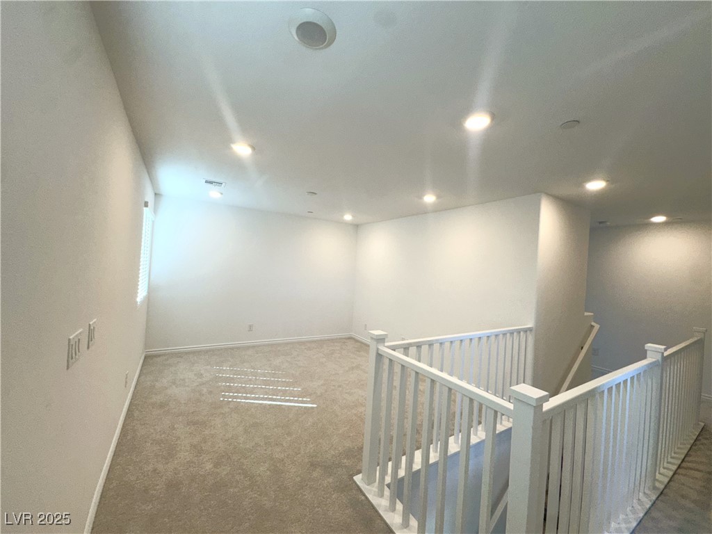 356 Rosefinch Street