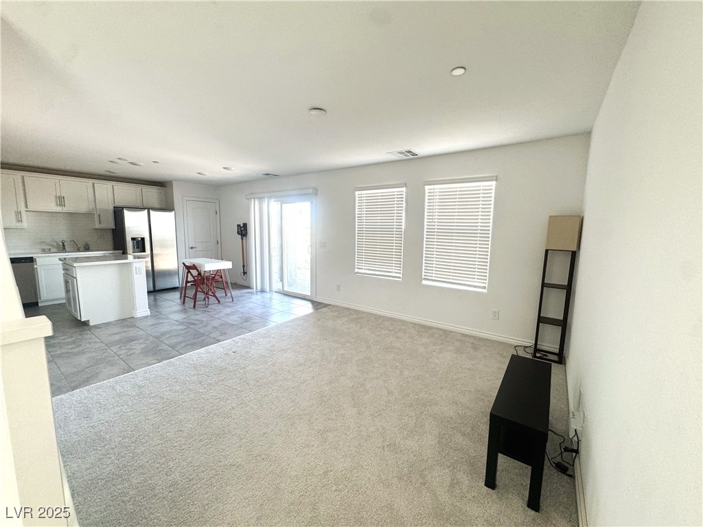356 Rosefinch Street