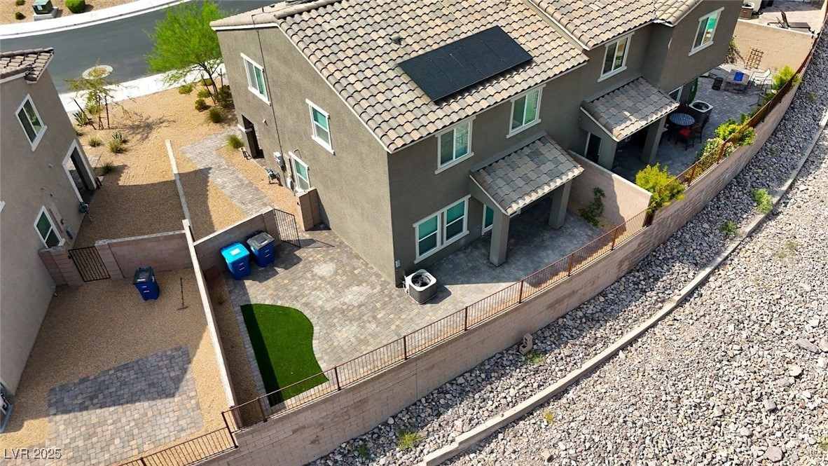 356 Rosefinch Street