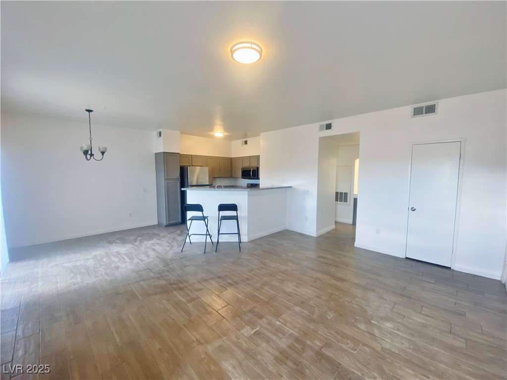 5415 West Harmon Avenue 1085