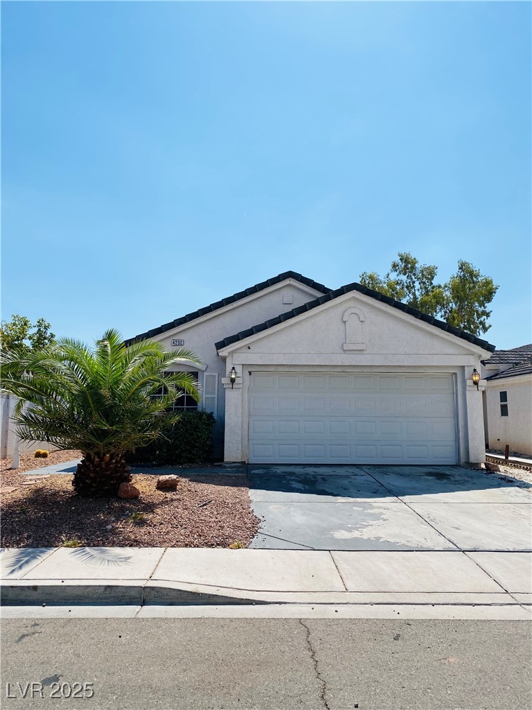4232 Village Hills Street