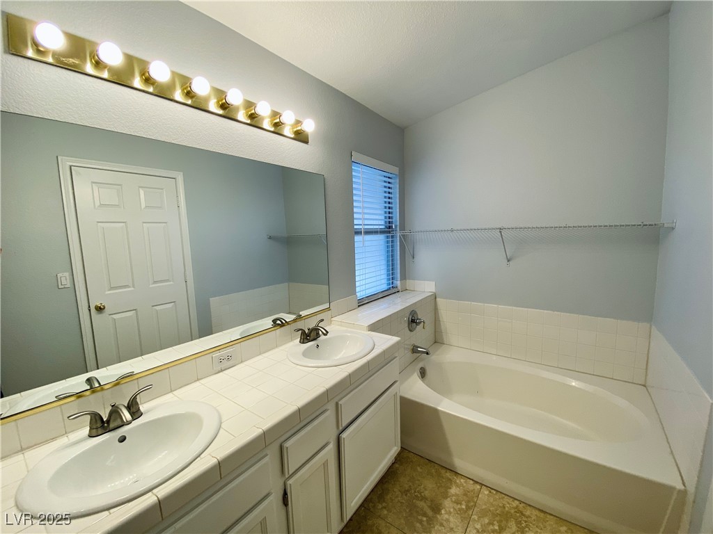 7846 Fandango Court