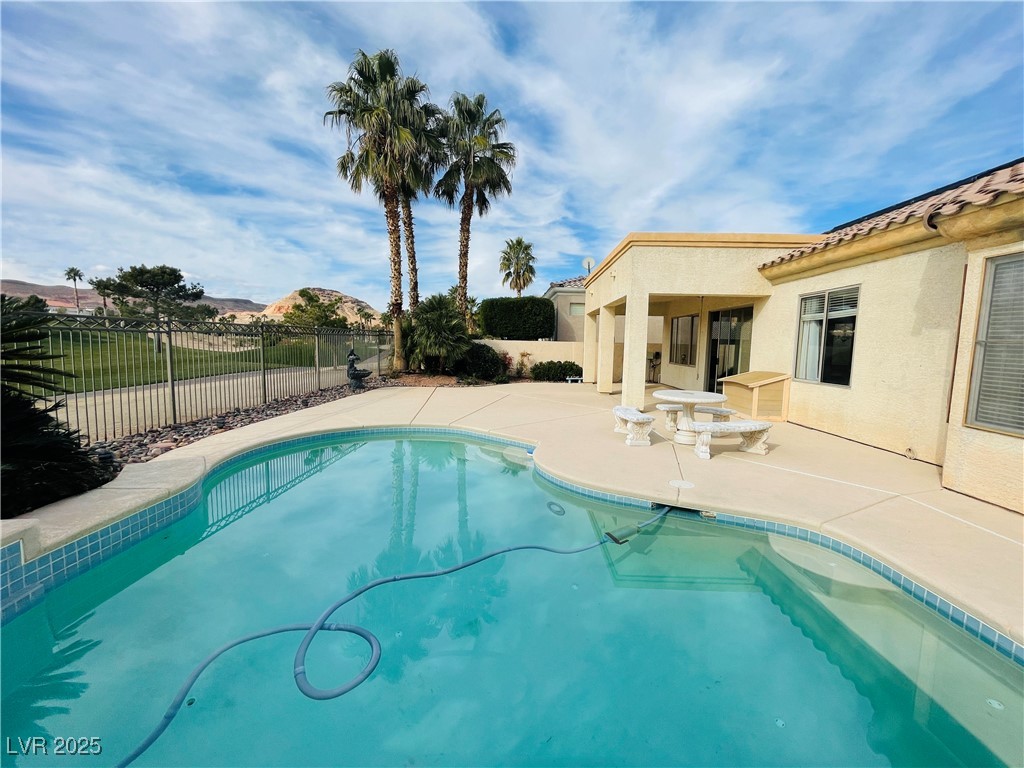 231 Cliff Valley Drive