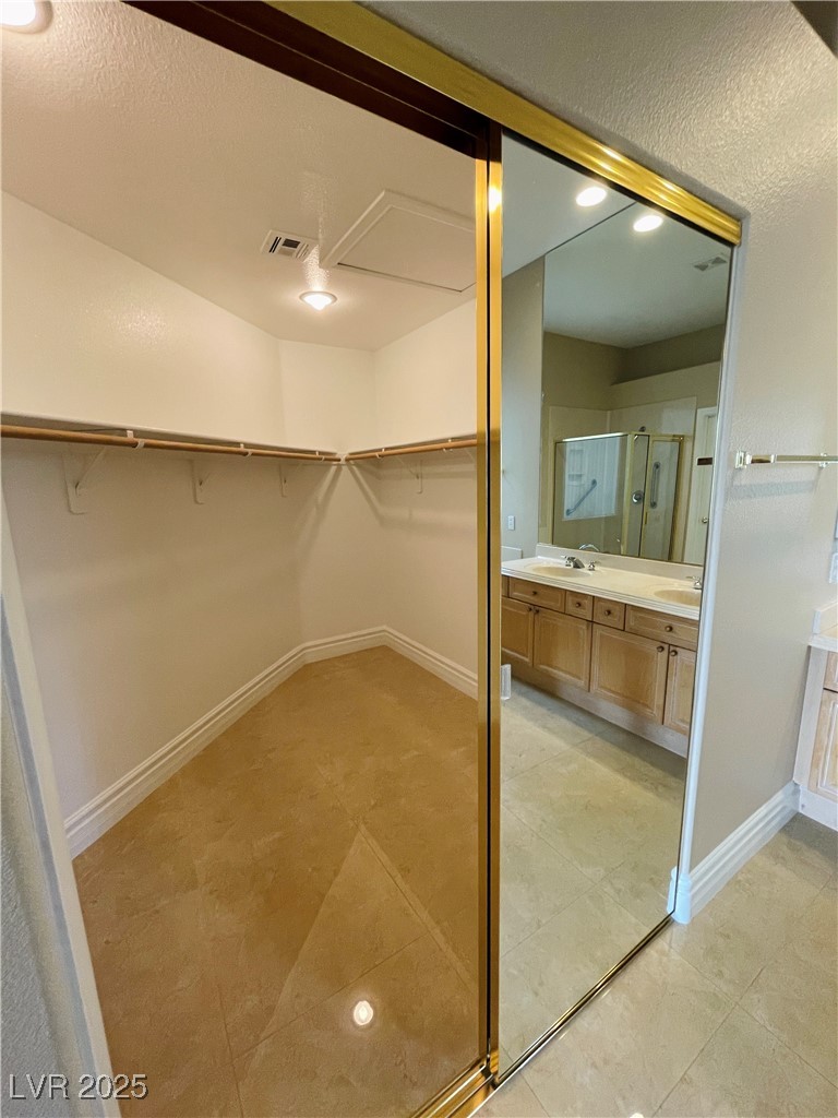 231 Cliff Valley Drive