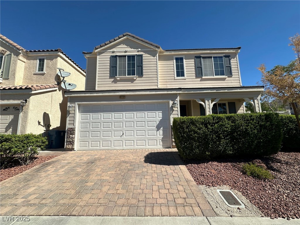 6172 Glimmering Light Avenue
