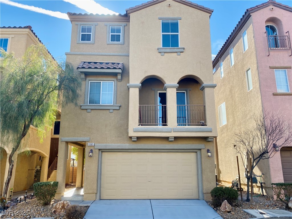 9365 ROPING COWBOY Avenue 0
