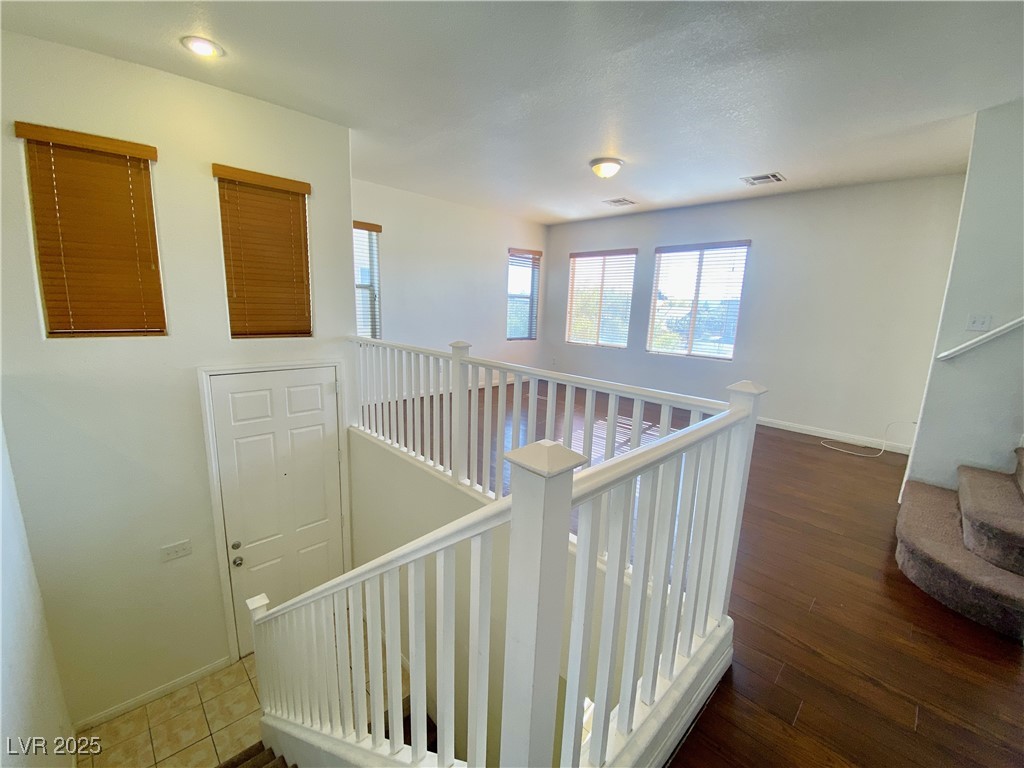 9365 ROPING COWBOY Avenue 0