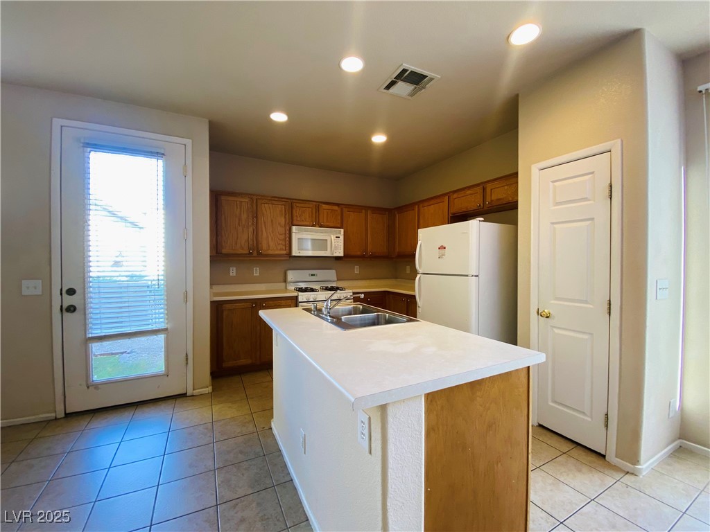 3646 Surfboard Court