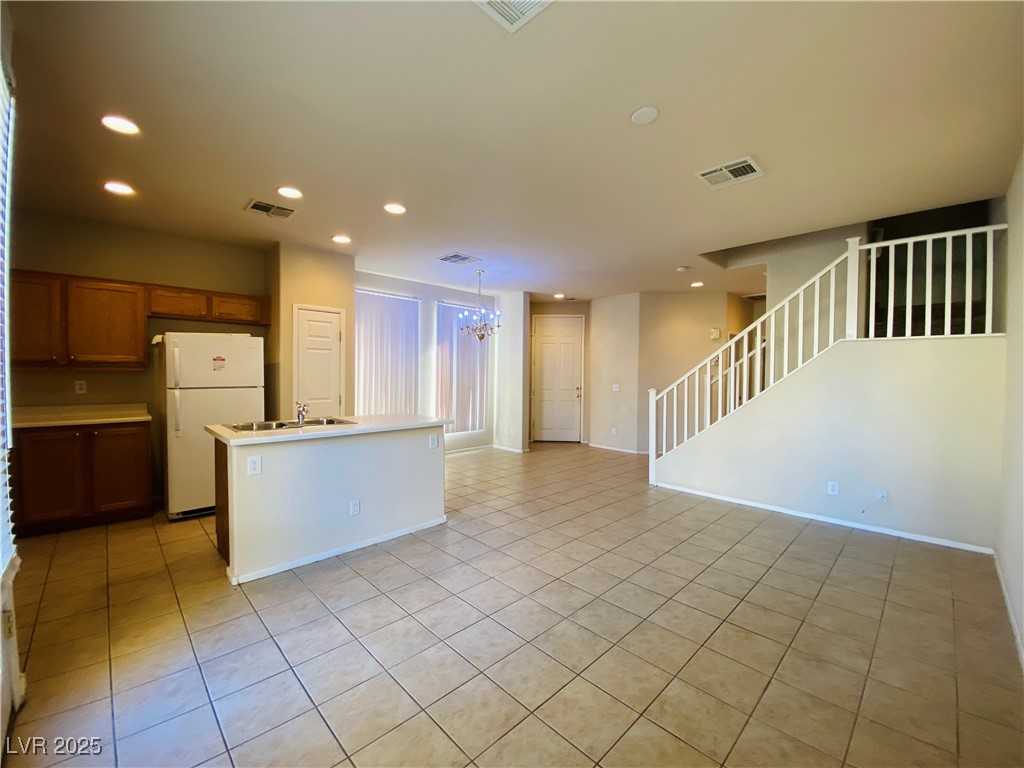 3646 Surfboard Court
