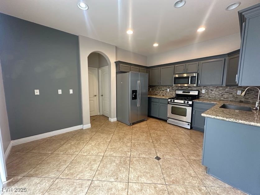 2513 Birds Nest Cactus Court