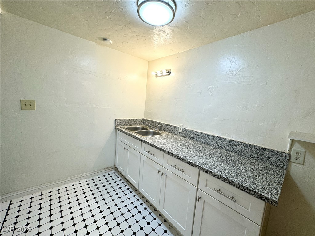 1871 Shadow Mountain Place 2