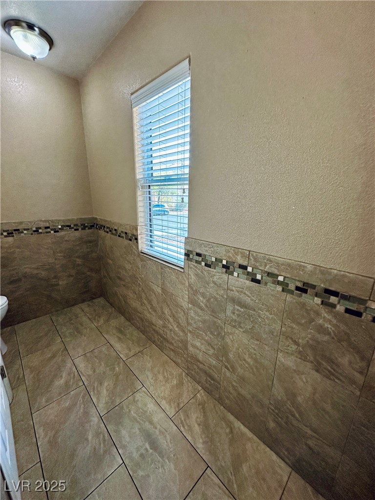 8923 Deep Ridge Court