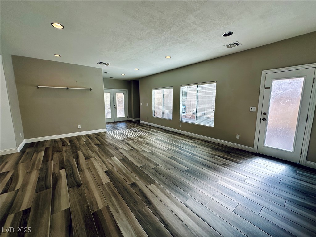 8923 Deep Ridge Court