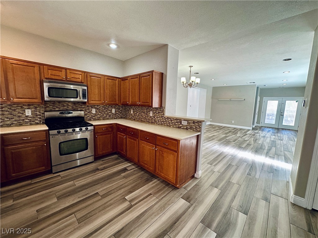 8923 Deep Ridge Court