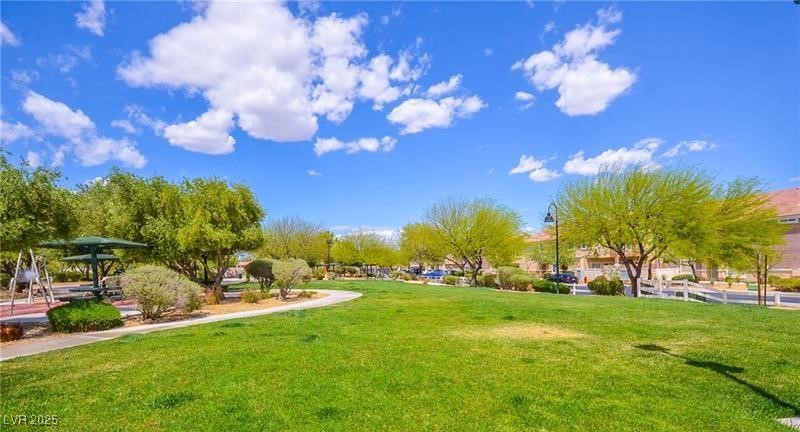 8923 Deep Ridge Court