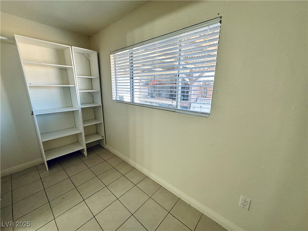 1871 Shadow Mountain Place 1