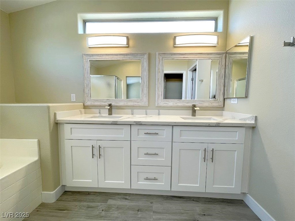 8050 Villa Avada Court