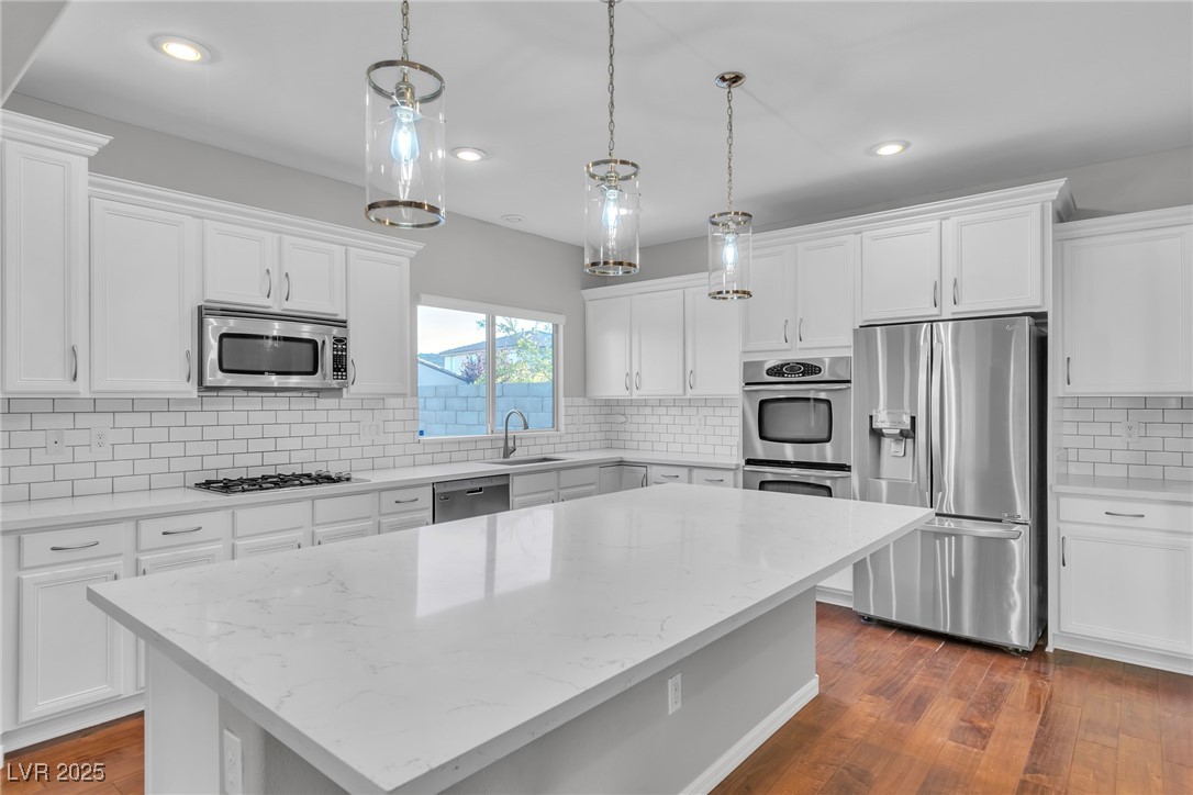956 Tafalla Court
