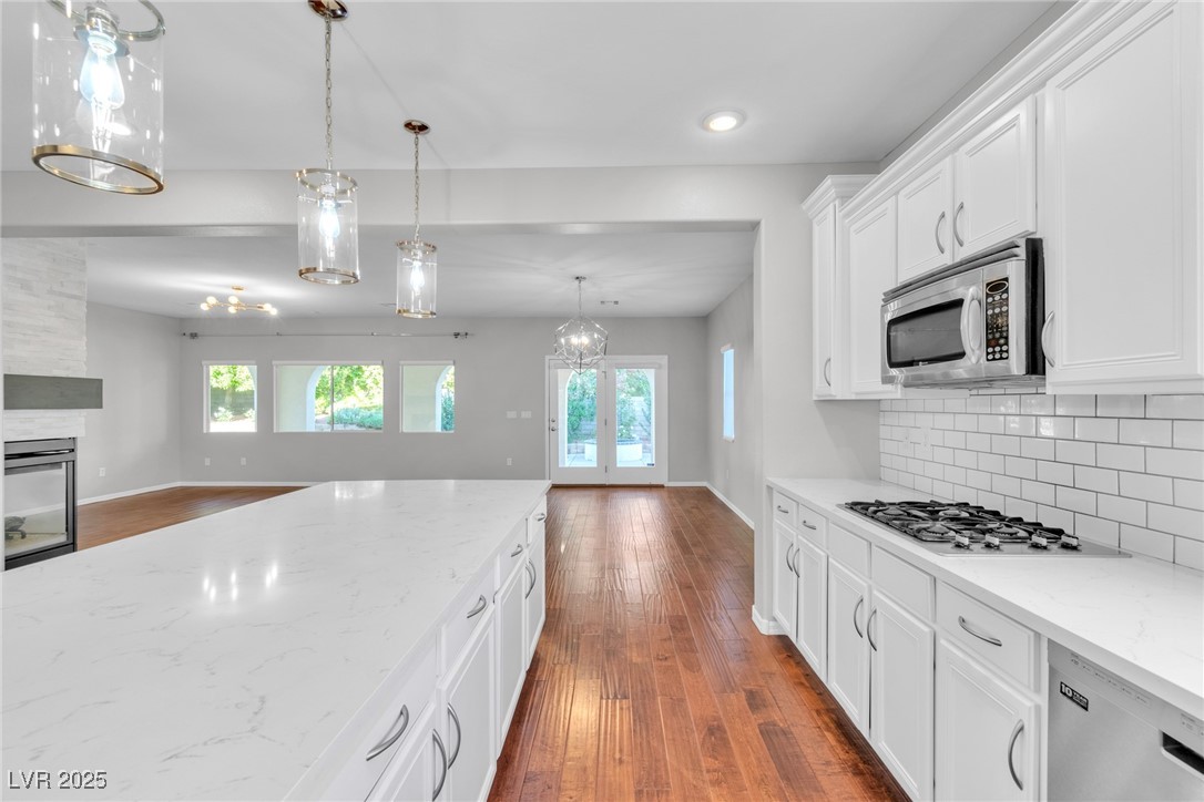 956 Tafalla Court