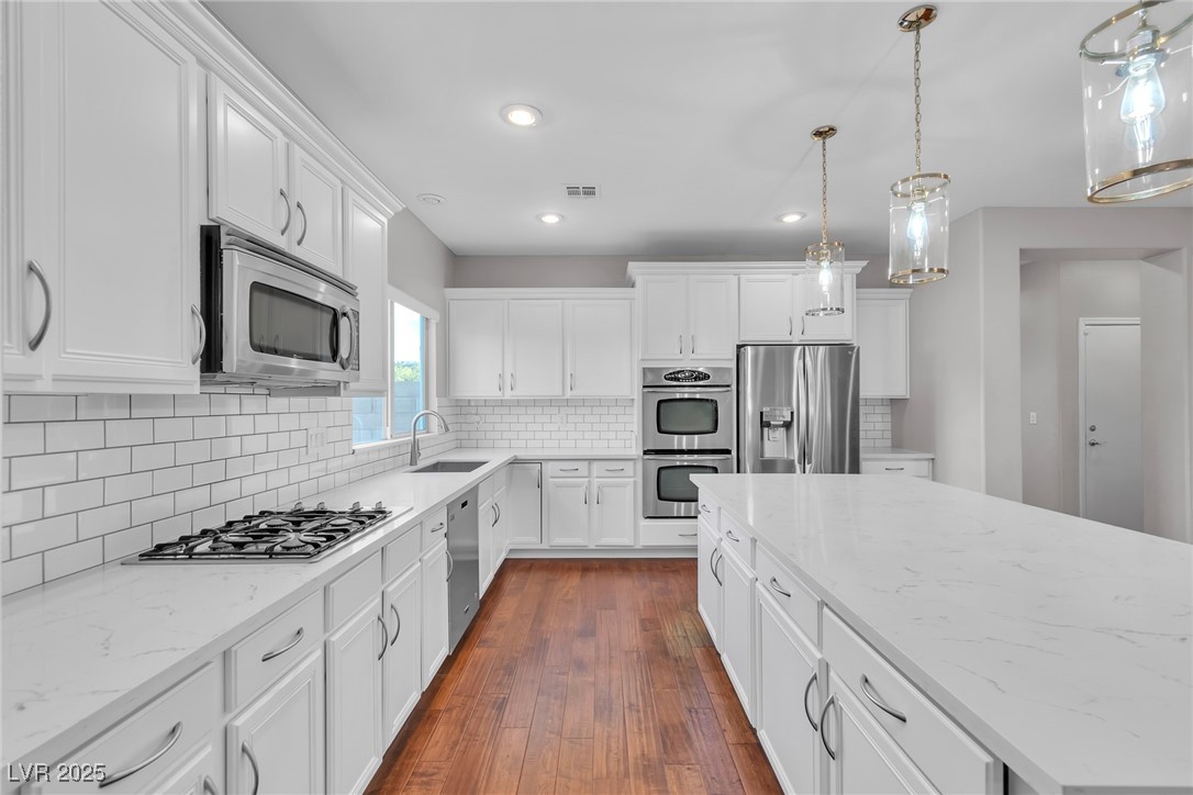 956 Tafalla Court