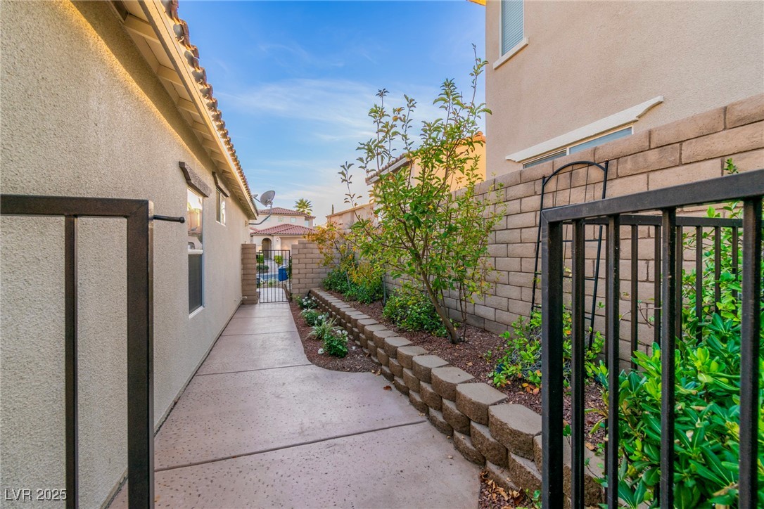 956 Tafalla Court