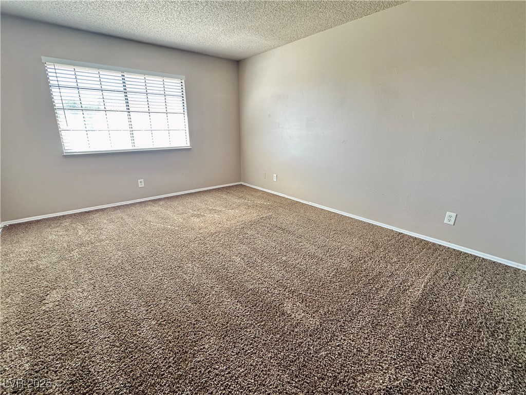 6712 Reggie Circle