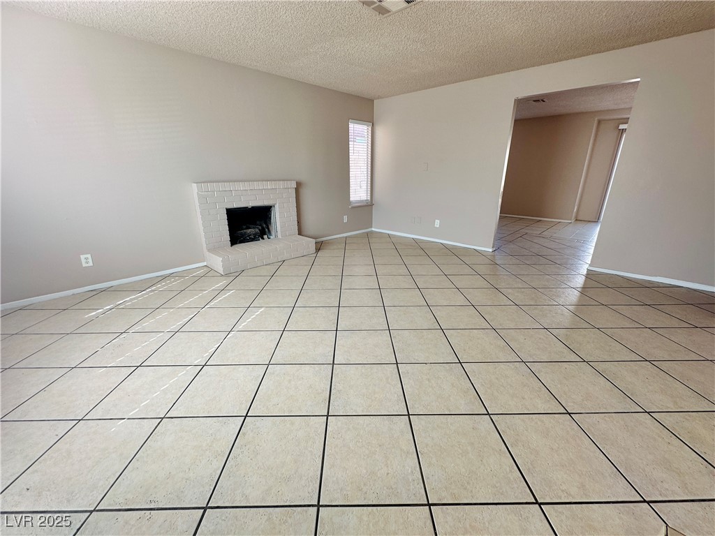 6712 Reggie Circle