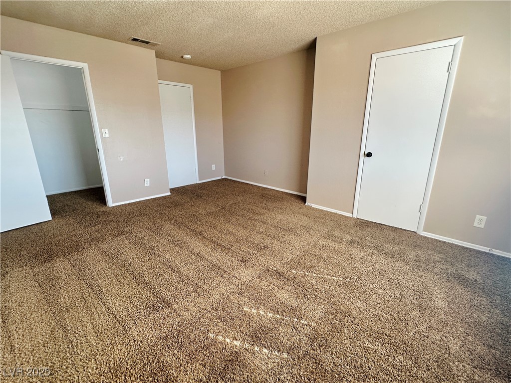 6712 Reggie Circle