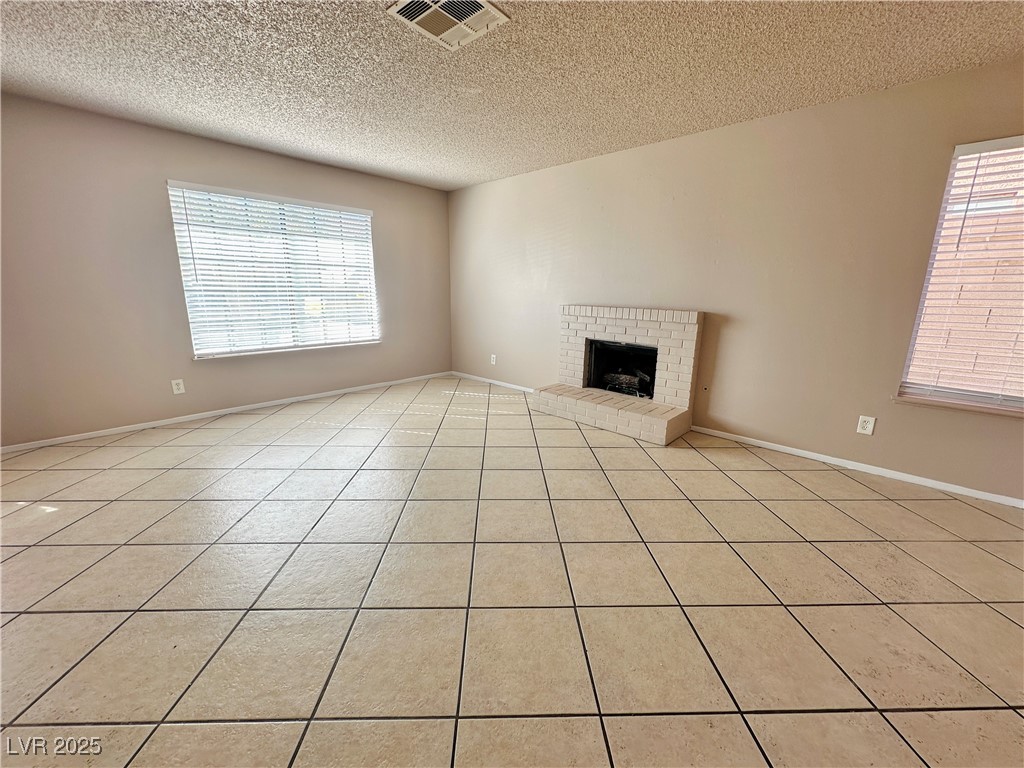 6712 Reggie Circle