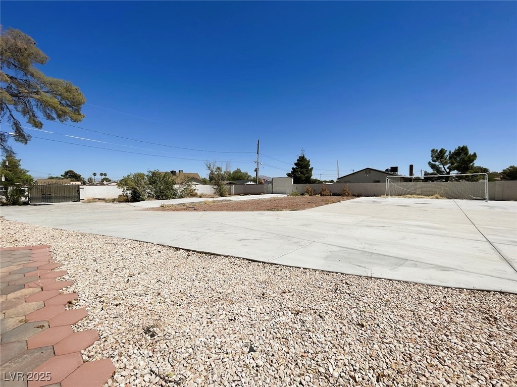 5328 Topaz Street