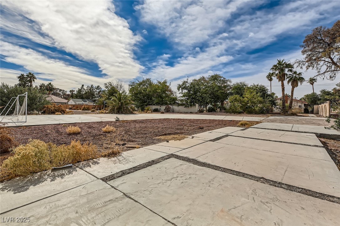 5328 Topaz Street