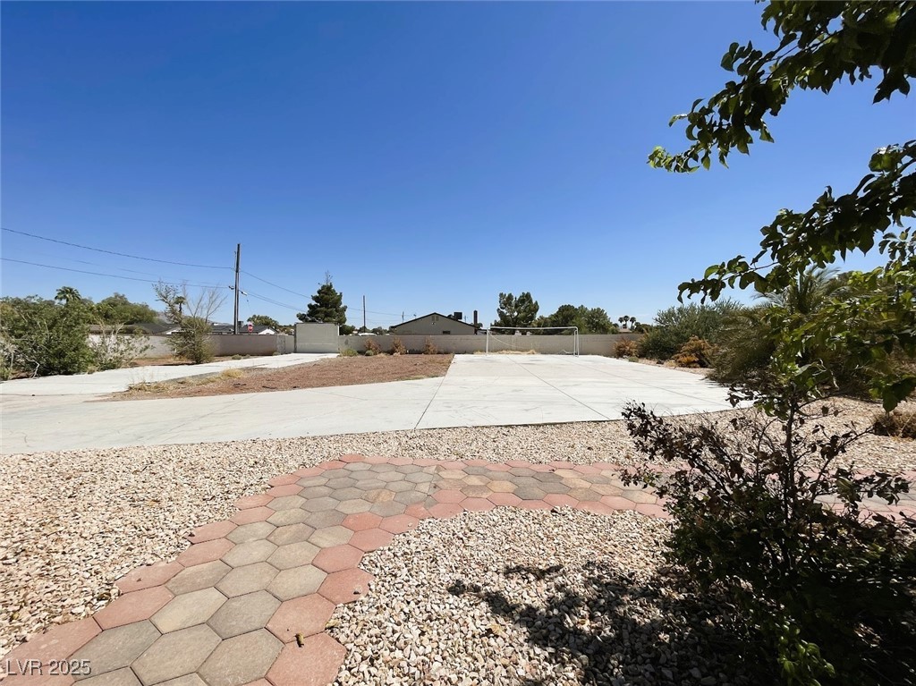 5328 Topaz Street