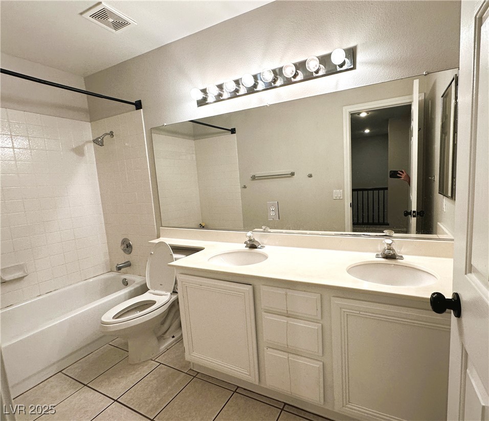 2566 Golden Bay Court