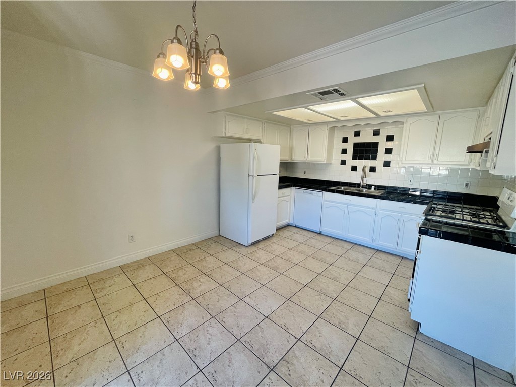 6611 West Tropicana Avenue 202