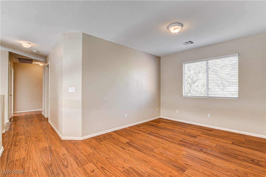 1410 Red Sunset Avenue