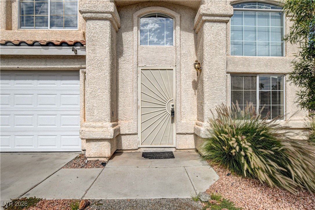 1410 Red Sunset Avenue