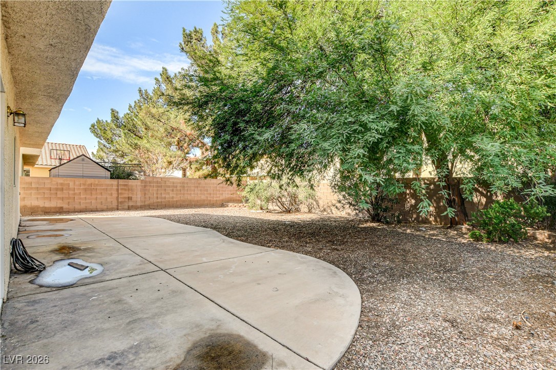 1410 Red Sunset Avenue