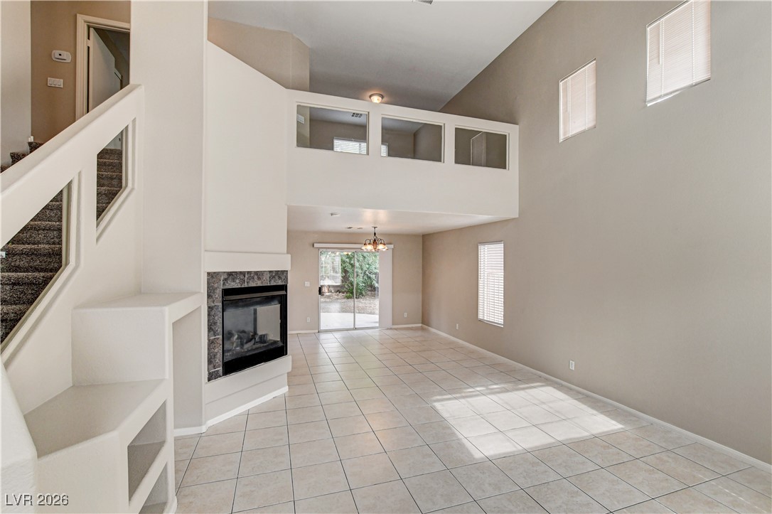 1410 Red Sunset Avenue