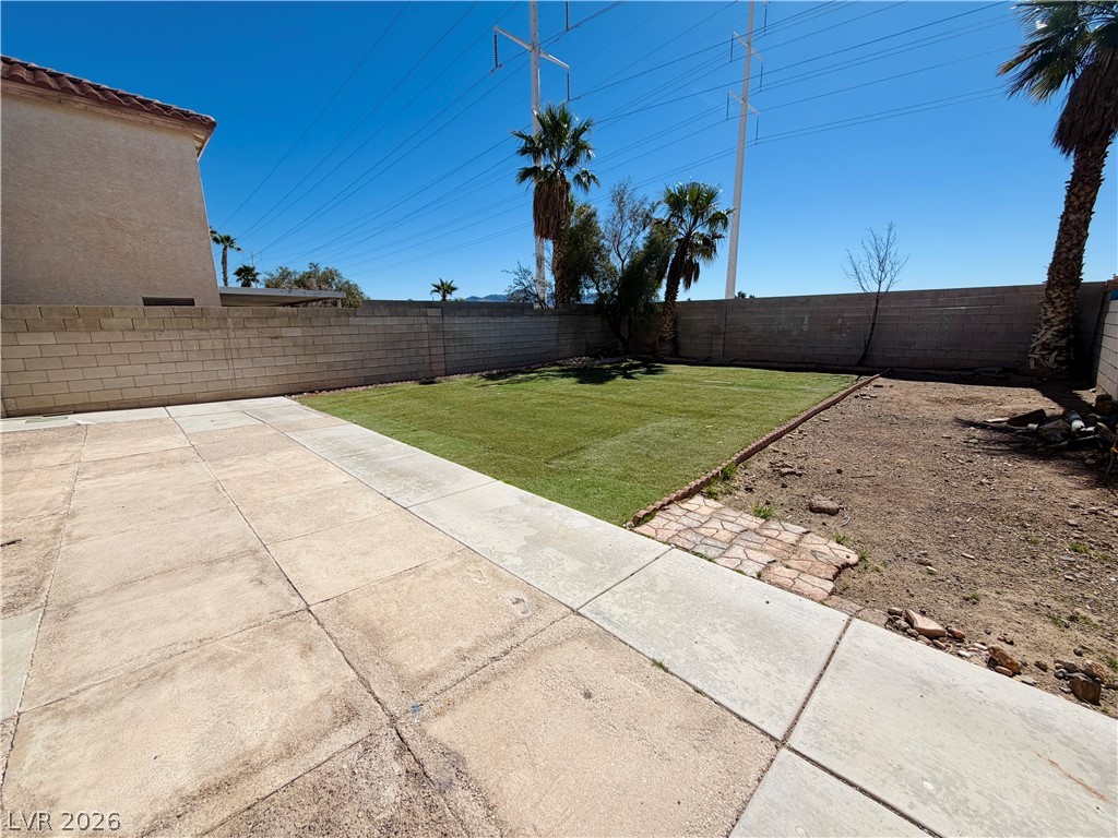 865 Plantain Lily Avenue