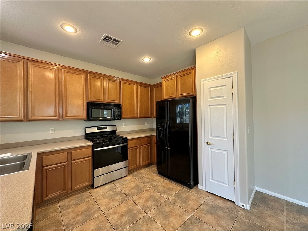 3143 Diamond Crest Lane