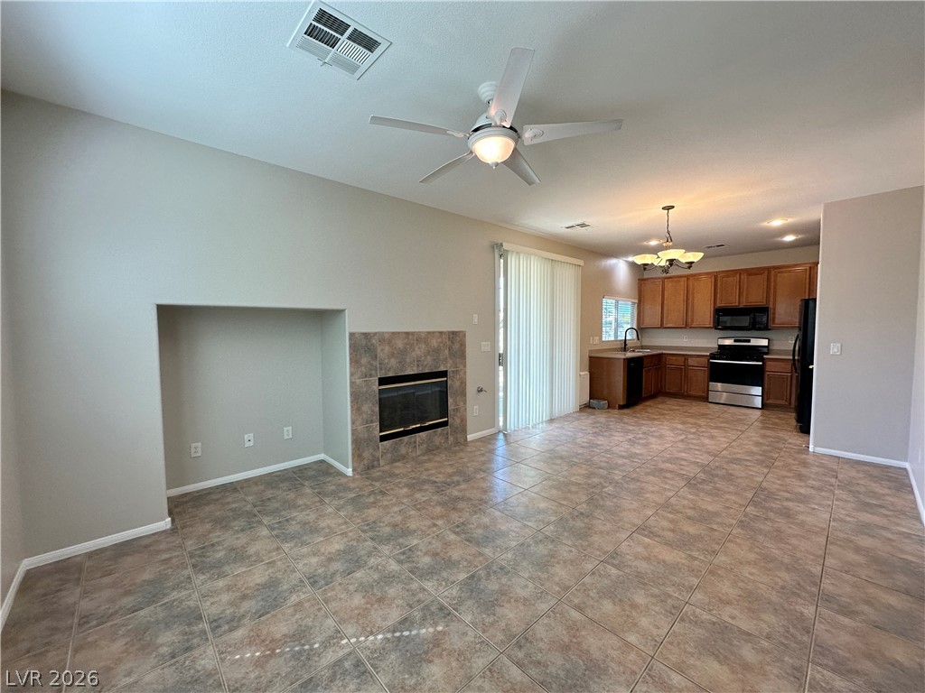 3143 Diamond Crest Lane