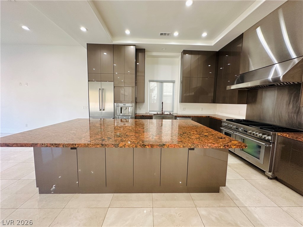 2025 Grouse Street