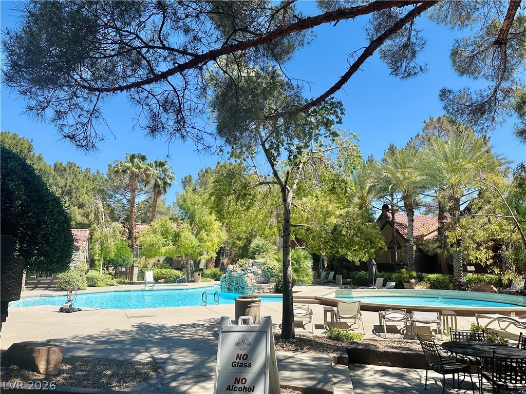 2200 South Fort Apache Road 2251
