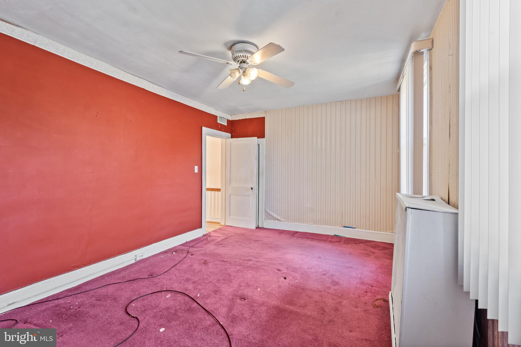 3203 Glen Ave