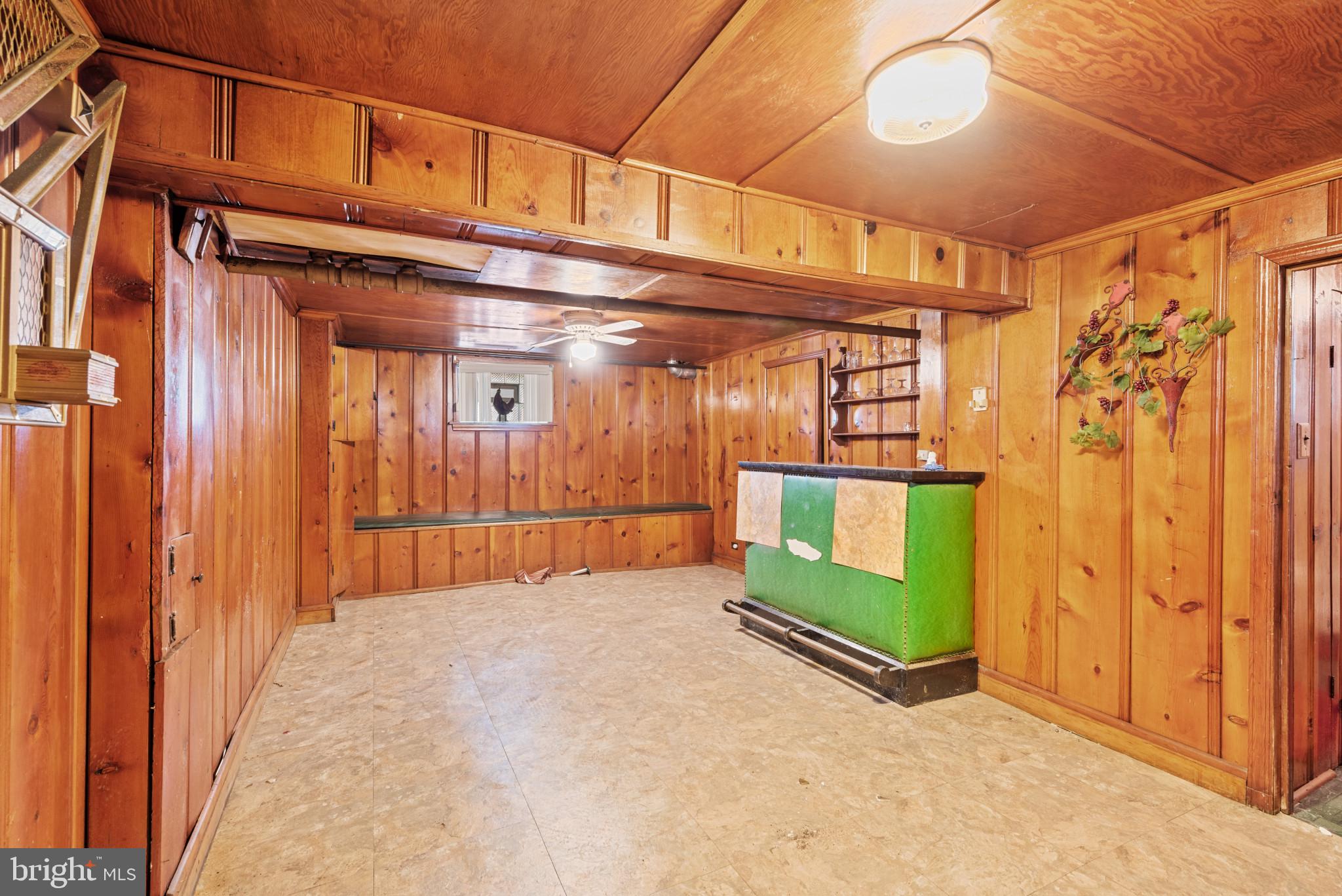 3203 Glen Ave