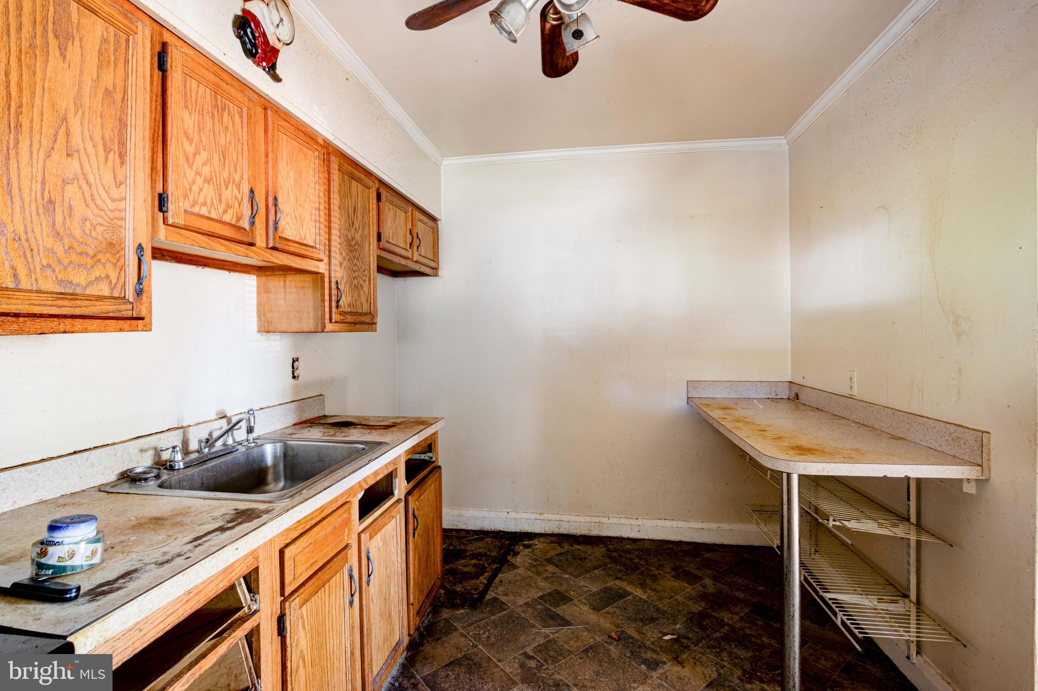 3310 Glen Ave