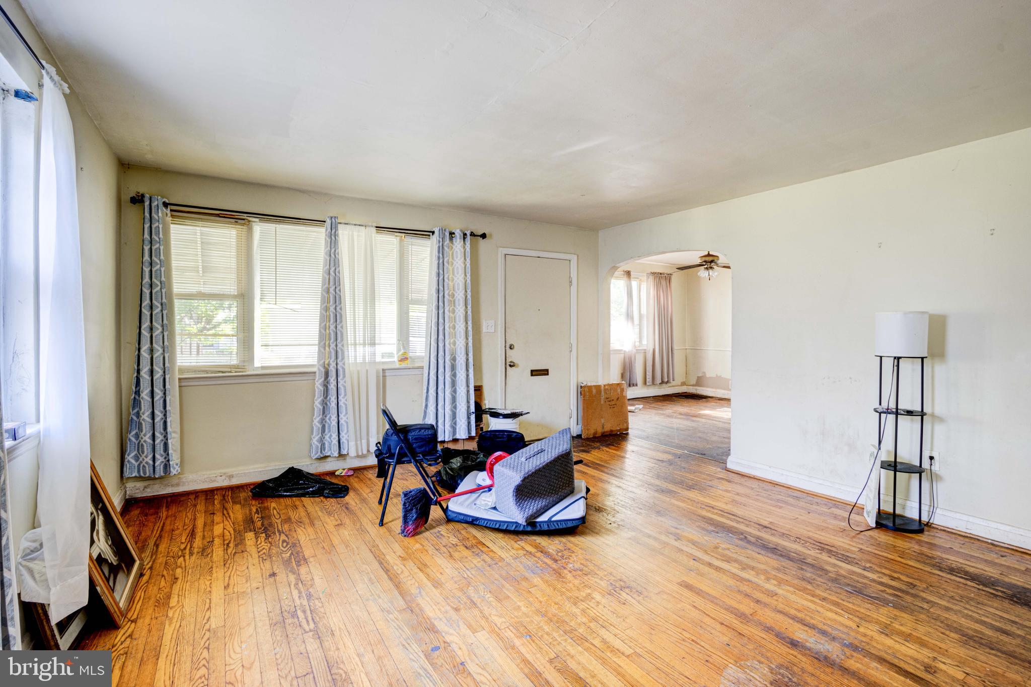 3310 Glen Ave