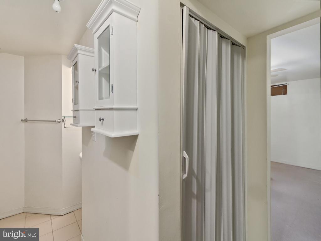 18 Ivy Oak COURT