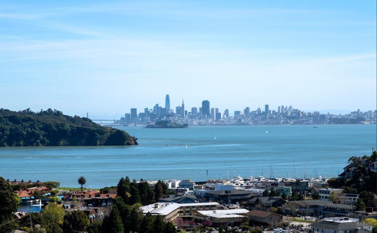 35 Corinthian Ct #31